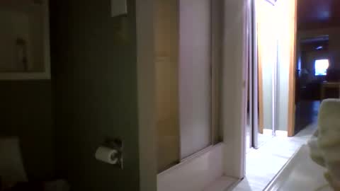 queenbee6269 online show from 12.30.24