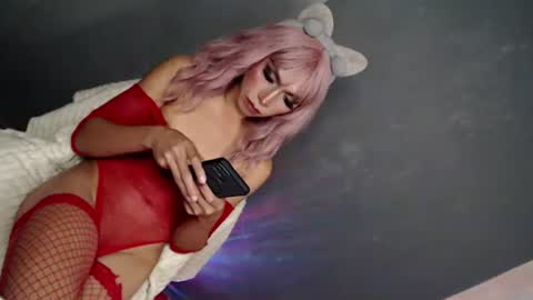 Snapshot of queenfoxylady chatting on 07.12.26 just call me QUEEN and ill be there online show from 07.12.26