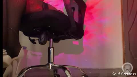 queenmaheliya online show from 12.14.25