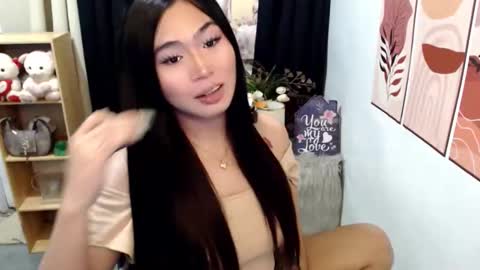 Mikka online show from 04.04.26