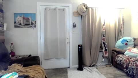 QueenOfHearts online show from 02.05.25