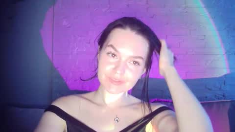 QueenOfModels online show from 01.14.26