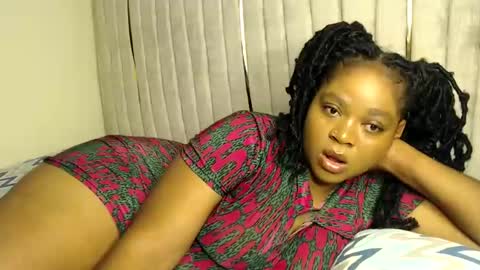 Snapshot of queenofsouls chatting on 12.04.24 . online show from 12.04.24