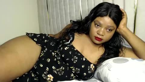 Snapshot of queenofsouls chatting on 12.25.24 . online show from 12.25.24