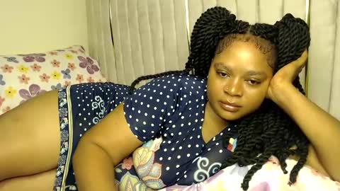 Snapshot of queenofsouls chatting on 01.01.25 . online show from 01.01.25