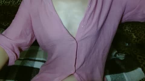 queenoftenderness online show from 12.08.24