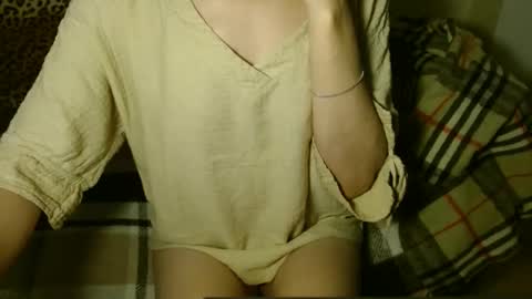 queenoftenderness online show from 12.22.24