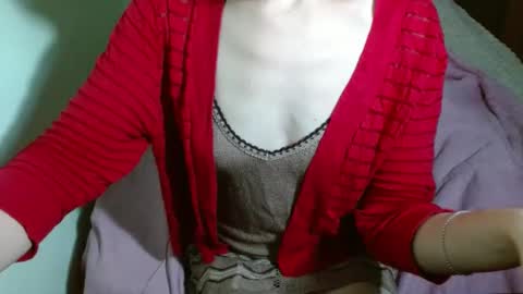 queenoftenderness online show from 01.04.25