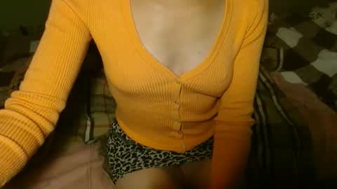 queenoftenderness online show from 10.03.25