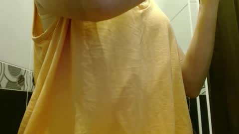 queenoftenderness online show from 03.12.26