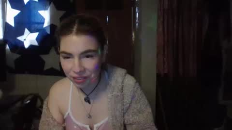 Snapshot of queenravenb chatting on 07.15.26 Queen Raven online show from 07.15.26