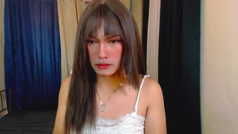 Snapshot of queensabbyvee chatting on 02.14.25 Sabrina online show from 02.14.25