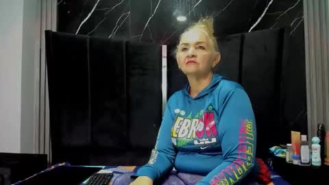 queenstarhyl online show from 03.14.26