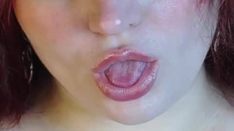 Queen Stasy online show from 11.17.25