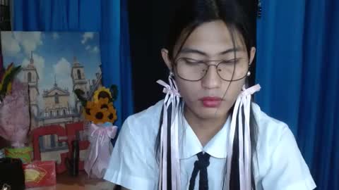 queensteffi online show from 01.17.25