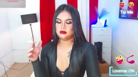 queenshasha and nathalie online show from 04.13.26