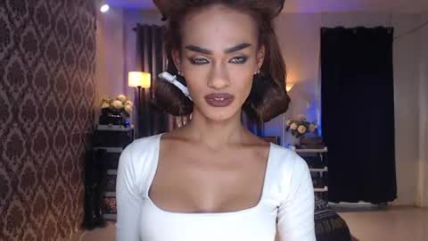 ValentinaMoone online show from 06.15.26
