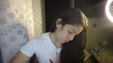 Paola online show from 01.23.25