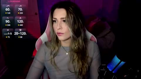 Snapshot of queenx_lexy chatting on 01.12.25 queenx_lexy online show from 01.12.25