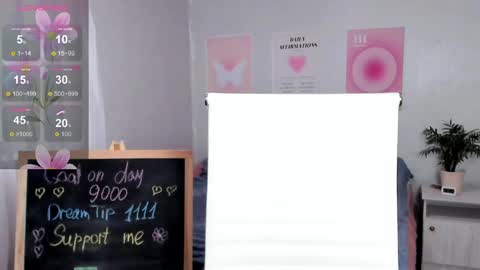 Snapshot of queitsharm_ chatting on 05.19.26 Anna online show from 05.19.26