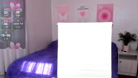 Snapshot of queitsharm_ chatting on 05.26.26 Anna online show from 05.26.26