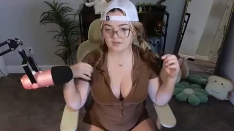 Bri online show from 11.30.25