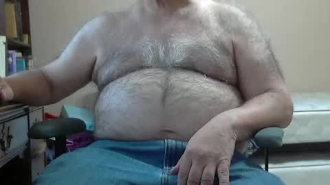 quietnshy2 online show from 11.23.25