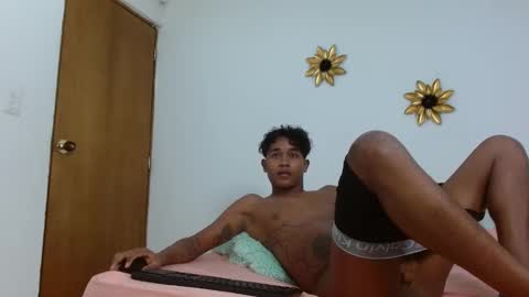 quike_2025 online show from 01.22.25