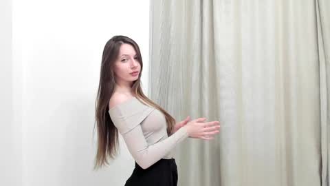 r00xvel online show from 12.06.24