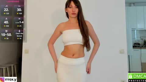 r00xvel online show from 04.14.26