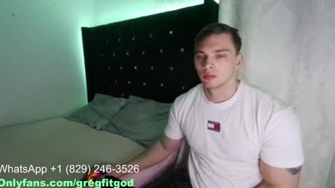Snapshot of r9dima1998 chatting on 02.05.25 Dmitry online show from 02.05.25