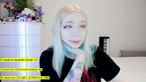 Snapshot of raaaaaaawr chatting on 03.29.26 - online show from 03.29.26