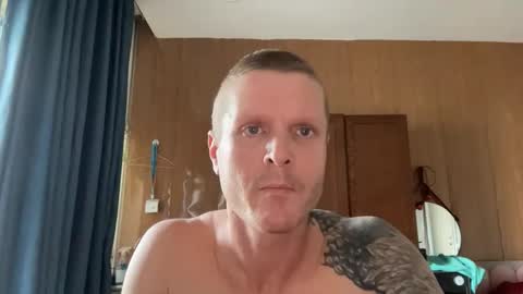 Snapshot of rabbit_eyes69 chatting on 11.12.25 rabbit_eyes69 online show from 11.12.25