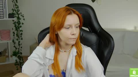Snapshot of rachel__lips chatting on 05.29.26 rachel__lips online show from 05.29.26