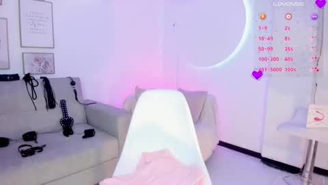 RACHEL ES online show from 01.16.25