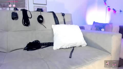 RACHEL ES online show from 02.21.25