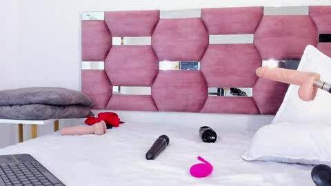  DALIANA  online show from 01.13.25