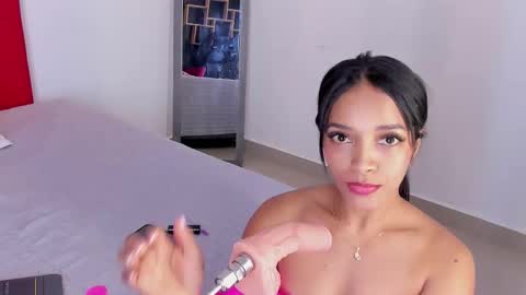  DALIANA  online show from 10.25.25