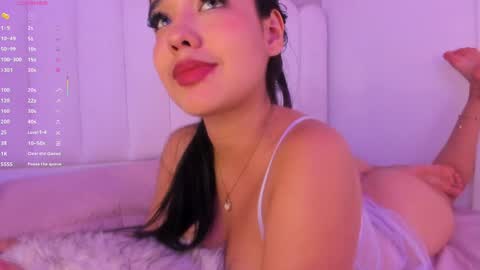 Snapshot of rachel_ross07 chatting on 04.27.26 Mariana online show from 04.27.26