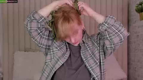 Snapshot of rachelcart chatting on 10.01.25 RachelCart online show from 10.01.25