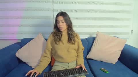 Rachell online show from 03.06.25