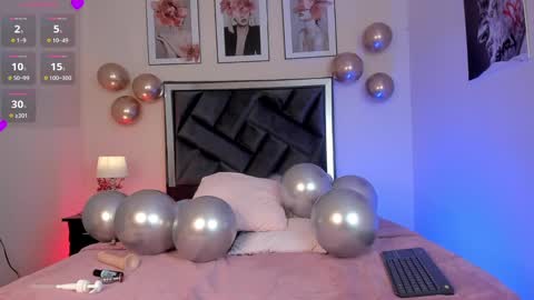 Snapshot of rachell_ebony chatting on 01.27.25 Rachel Ebony online show from 01.27.25