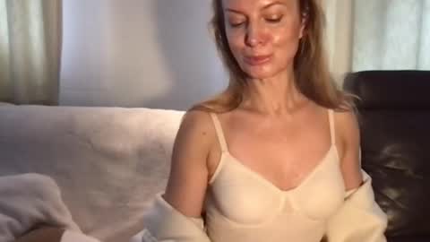 Rachel online show from 12.19.24