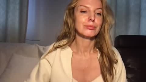 Rachel online show from 12.21.24