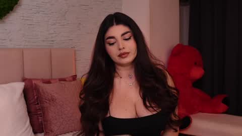 Snapshot of rachelswaan chatting on 02.06.25 RachelSwaan online show from 02.06.25