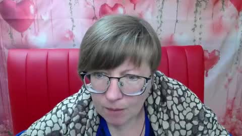Snapshot of radachudna chatting on 04.19.26 RadaChudna online show from 04.19.26