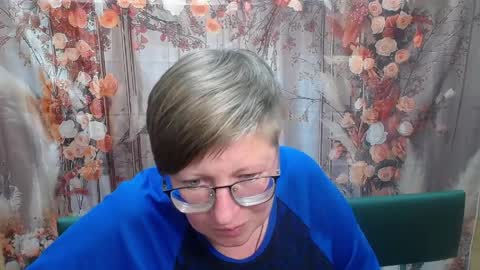 Snapshot of radachudna chatting on 05.16.26 RadaChudna online show from 05.16.26