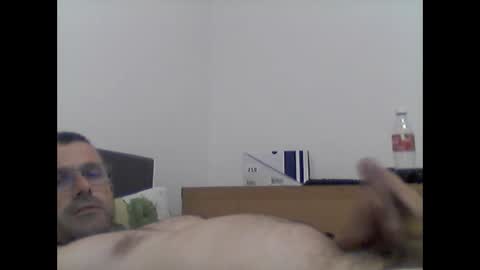 Snapshot of rade1984 chatting on 06.08.26 rade1984 online show from 06.08.26