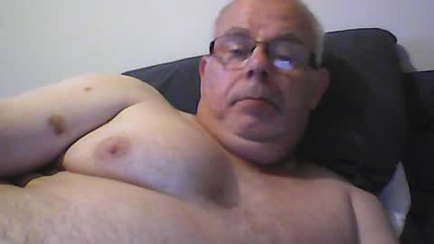 Snapshot of rader50 chatting on 07.04.26 rader50 online show from 07.04.26