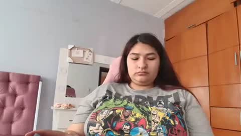 Snapshot of radiantgoddes chatting on 12.19.24 radiantgoddes online show from 12.19.24